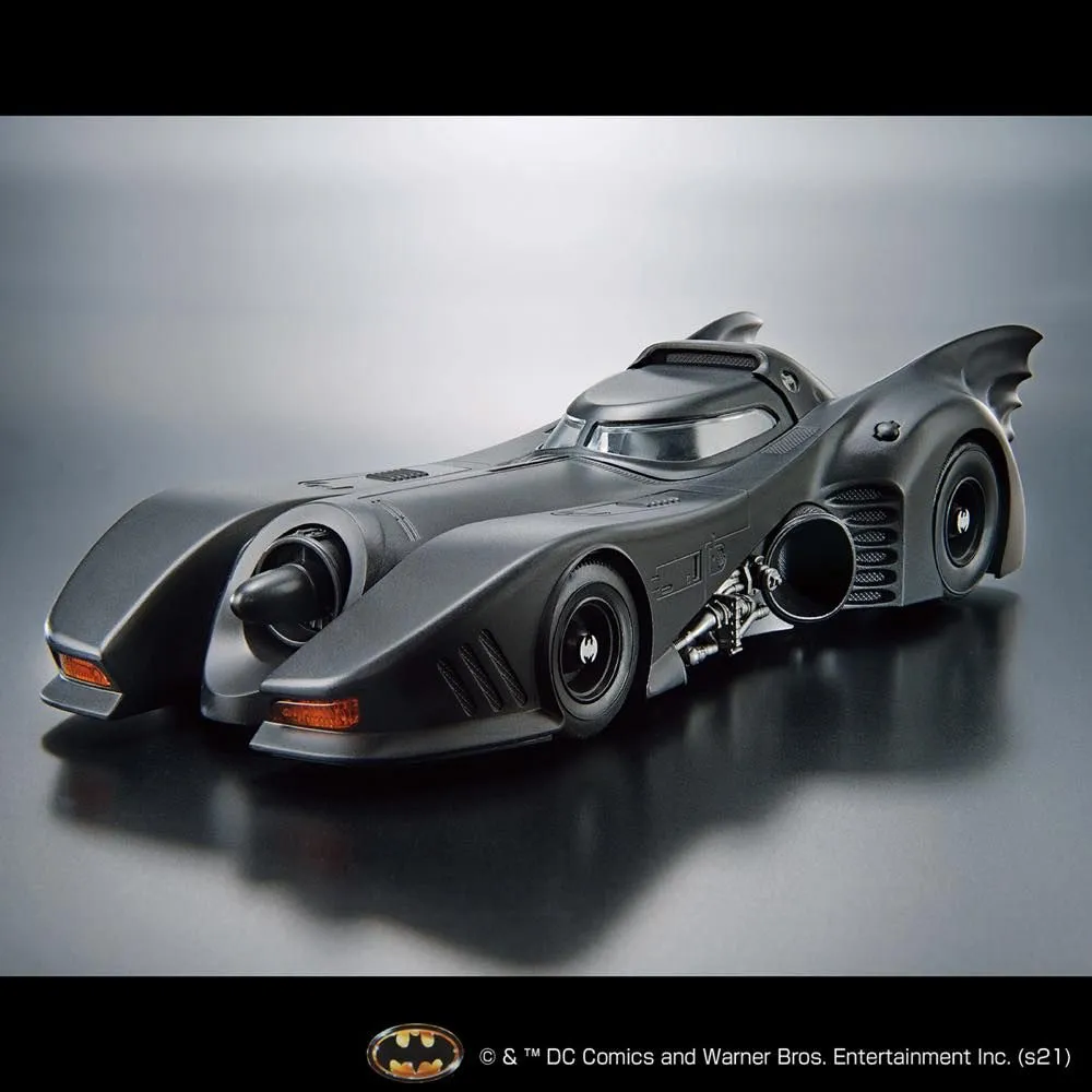 Batman (1989) Batmobile 1/35 Scale Model Kit