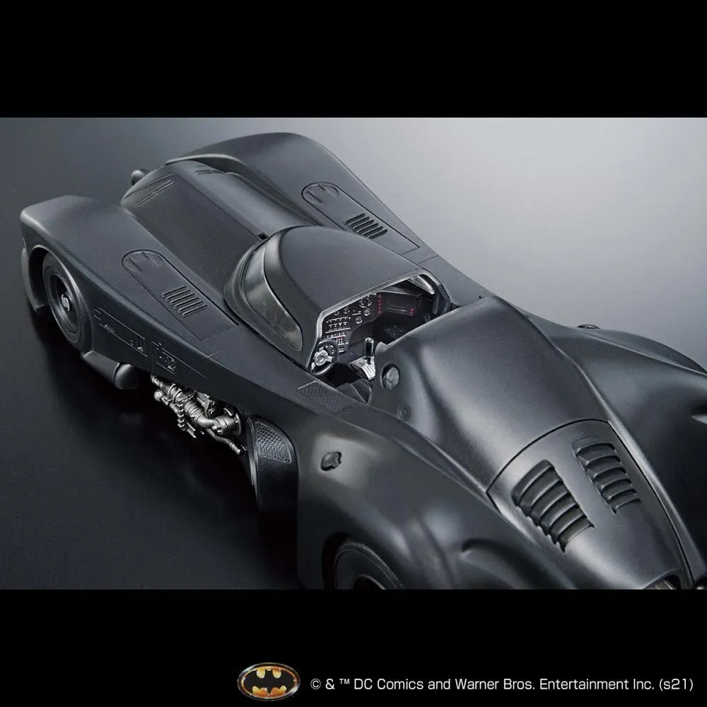 Batman (1989) Batmobile 1/35 Scale Model Kit