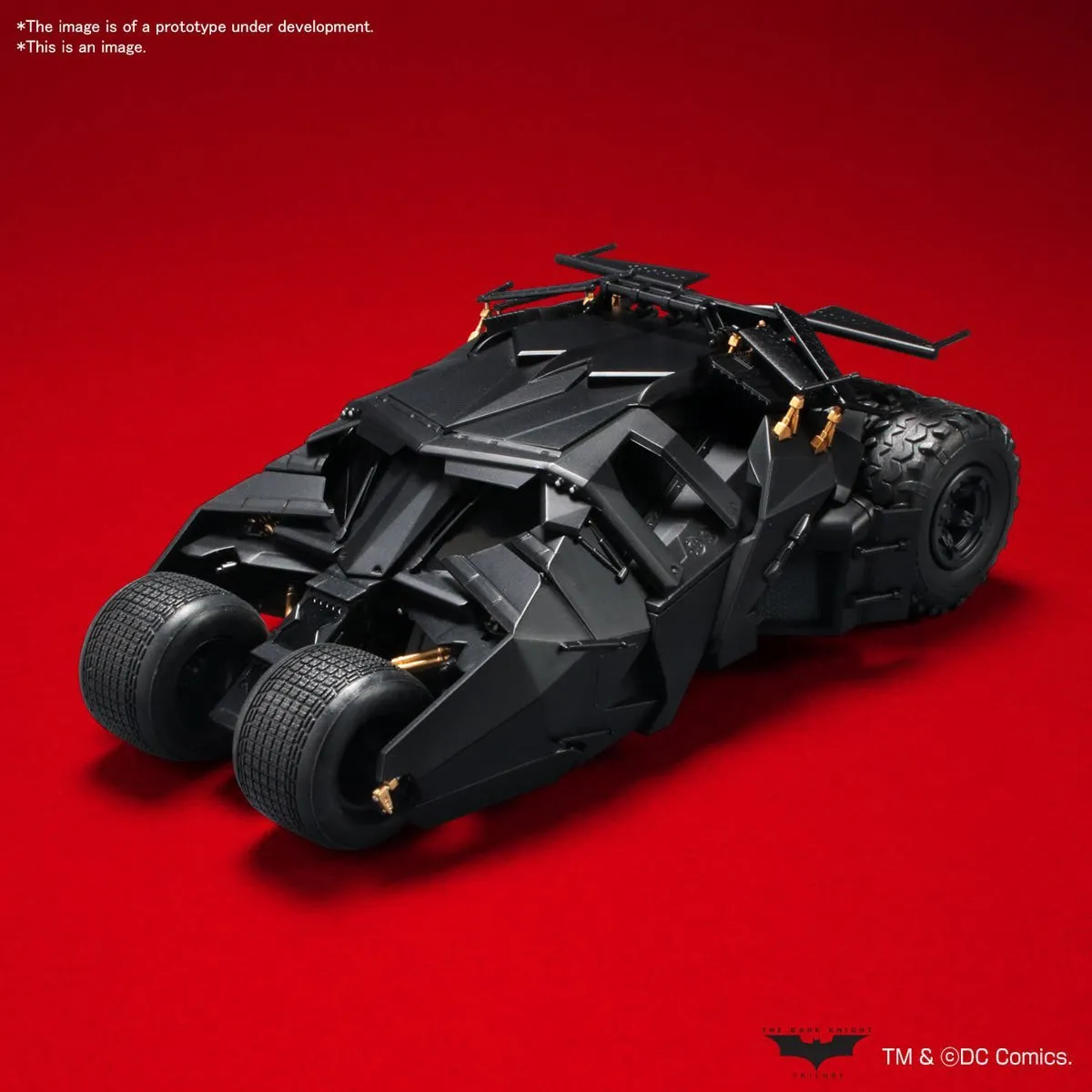 Batman Batmobile Batman Begins Version 1:35 Scale Model Kit - Bandai