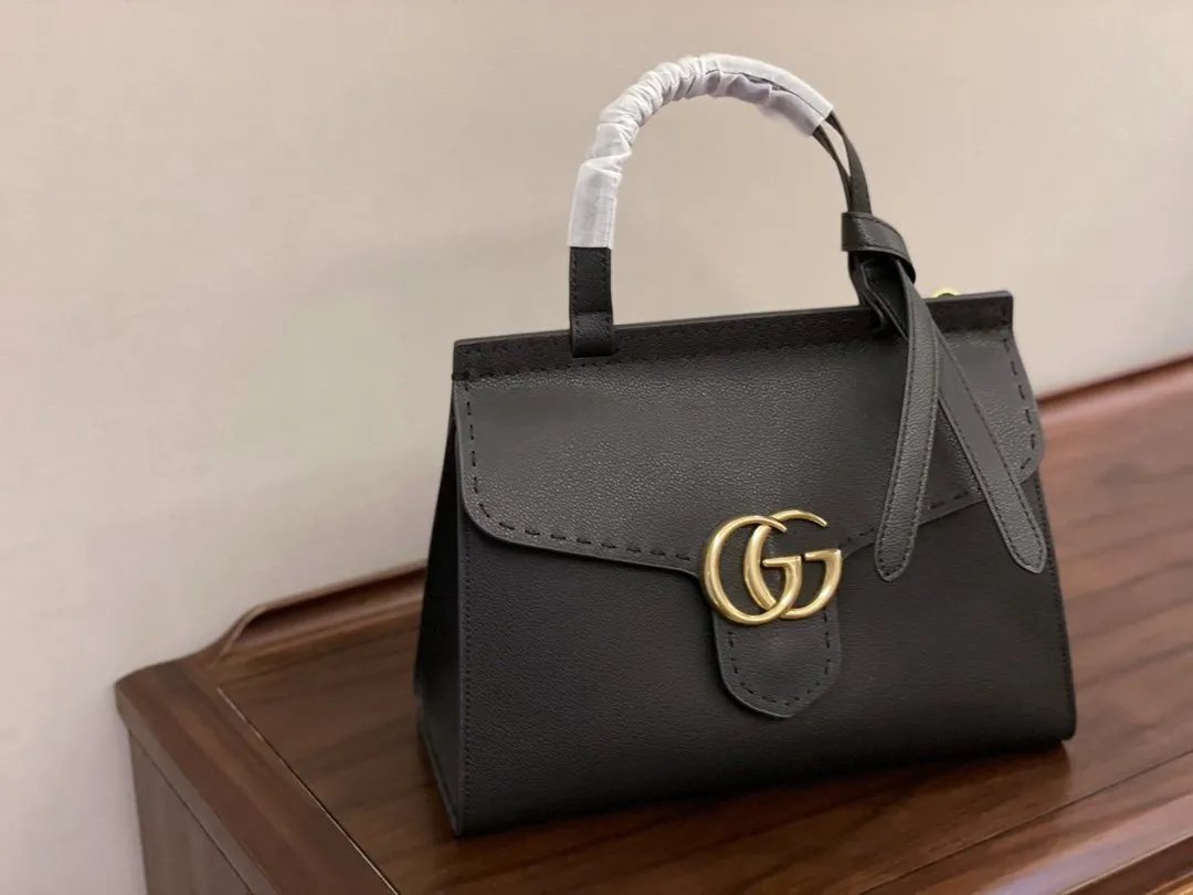 Designer Handbags GI 216