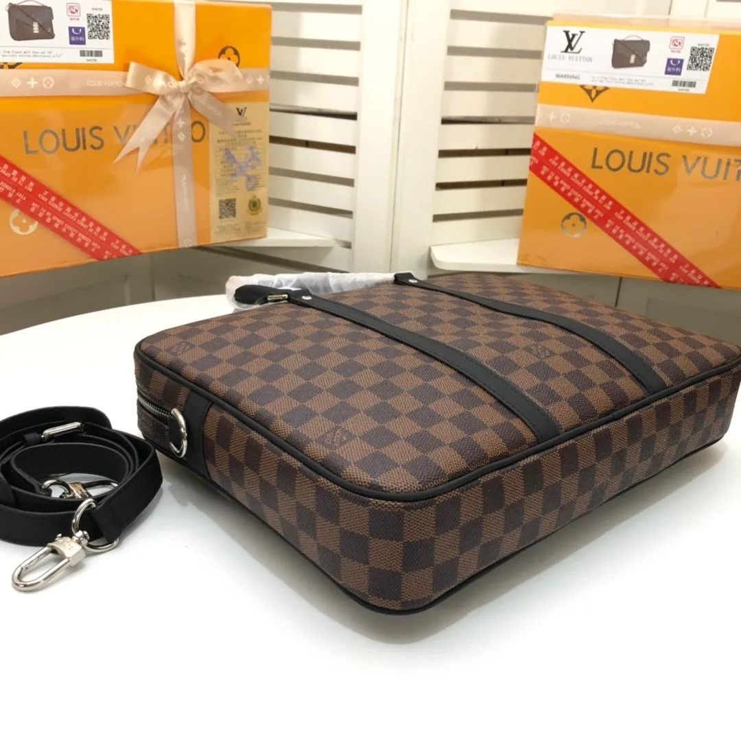 Designer Handbags LN 270