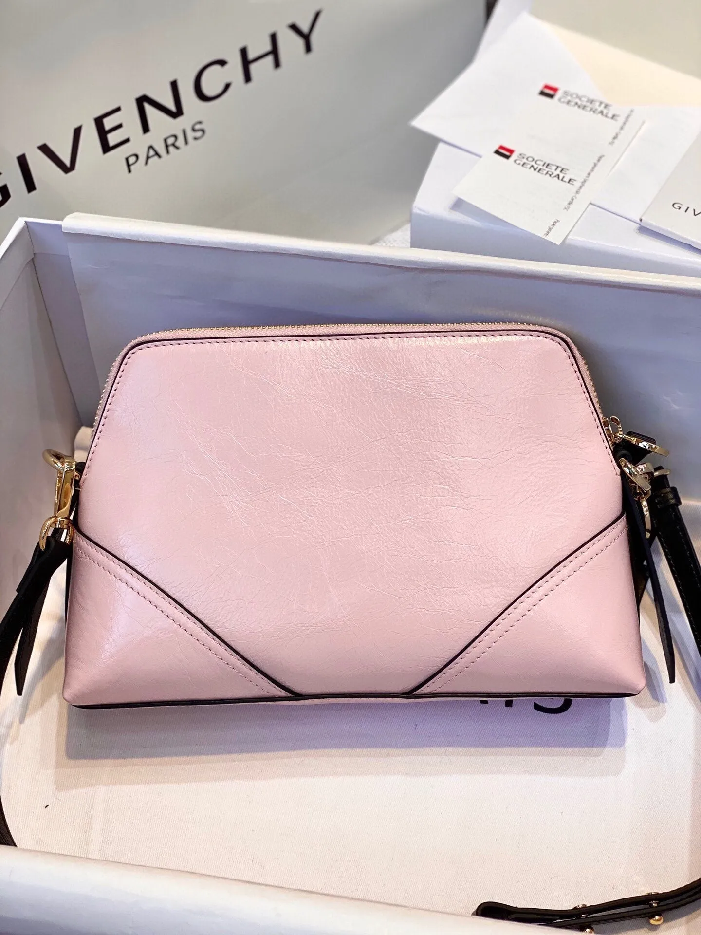 GV Quality Messenger Bag Light Pink For Women, Handbags, Shoulder And Crossbody Bags 9.8in/25cm GVC