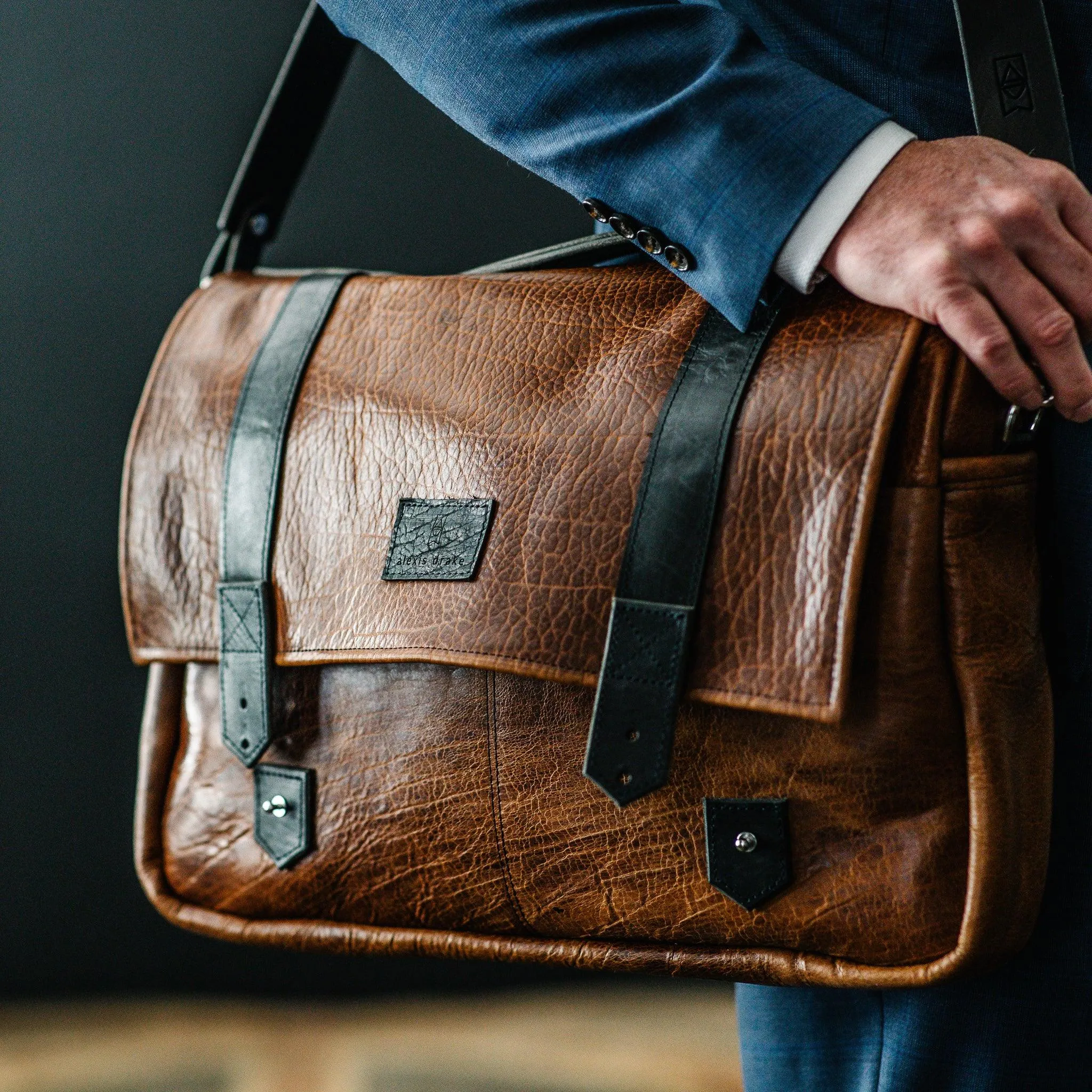 Men's Collection | Tyler Brief Messenger Bag | Brown   Black